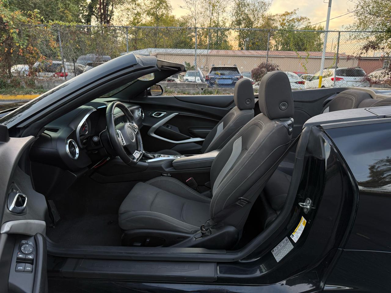 Chevrolet Camaro 1LT Convertible 8A 2018