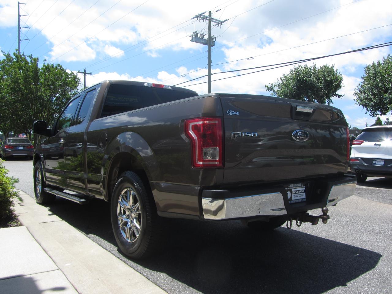 Ford F-150 2WD SuperCab 145" Lariat 2015
