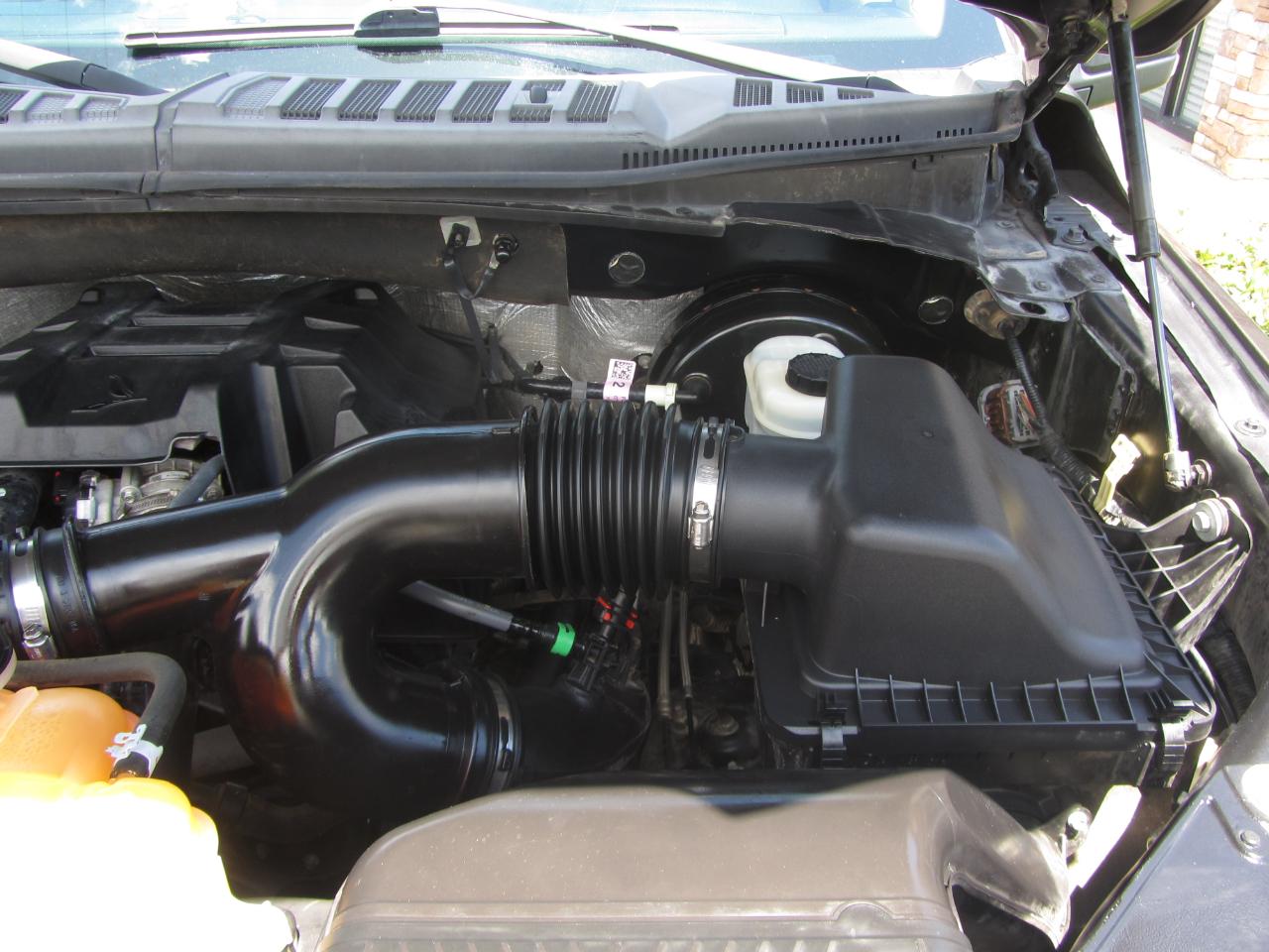 Ford F-150 2WD SuperCab 145" Lariat 2015