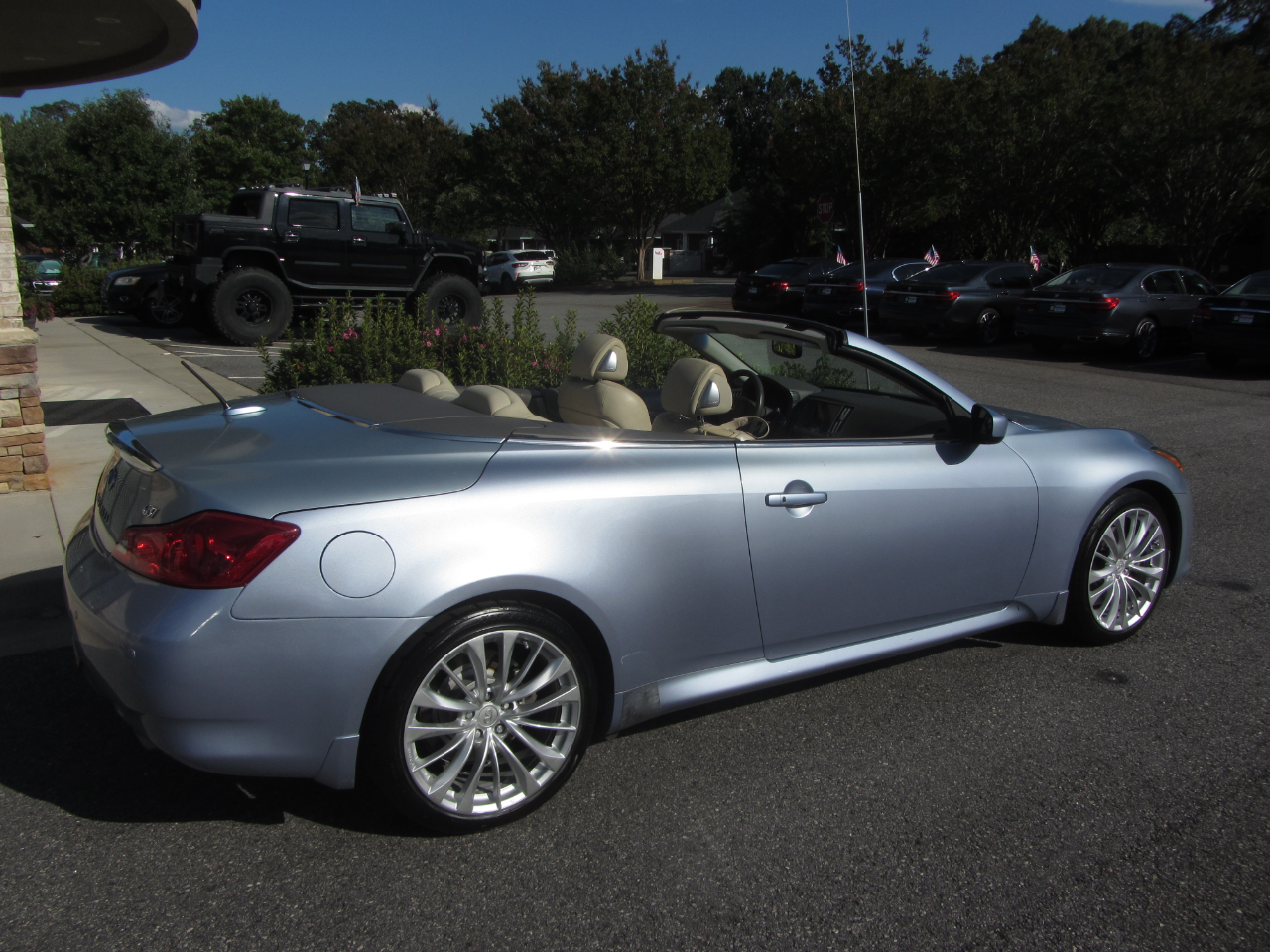 Infiniti G37 Convertible 2dr Base 2012 Infiniti G37 Convertible 2dr Base 2012
