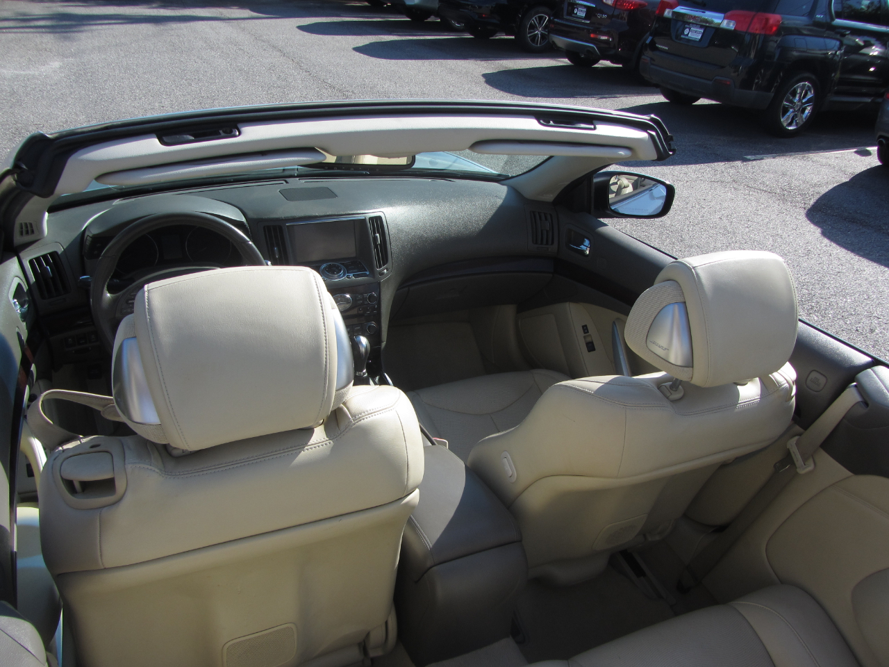 Infiniti G37 Convertible 2dr Base 2012 Infiniti G37 Convertible 2dr Base 2012