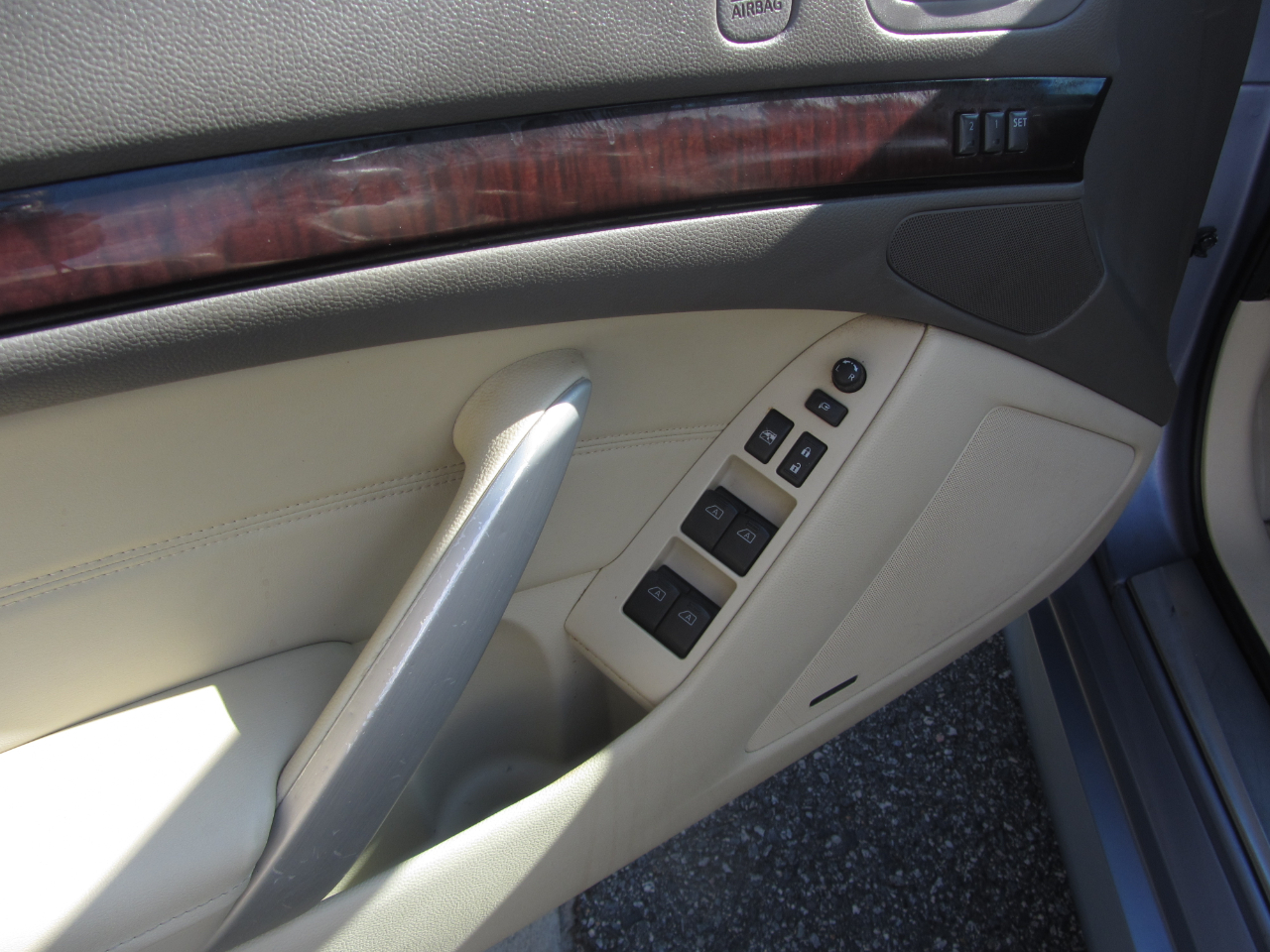 Infiniti G37 Convertible 2dr Base 2012 Infiniti G37 Convertible 2dr Base 2012