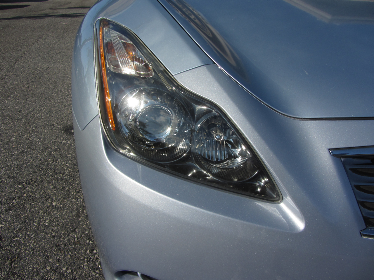 Infiniti G37 Convertible 2dr Base 2012 Infiniti G37 Convertible 2dr Base 2012