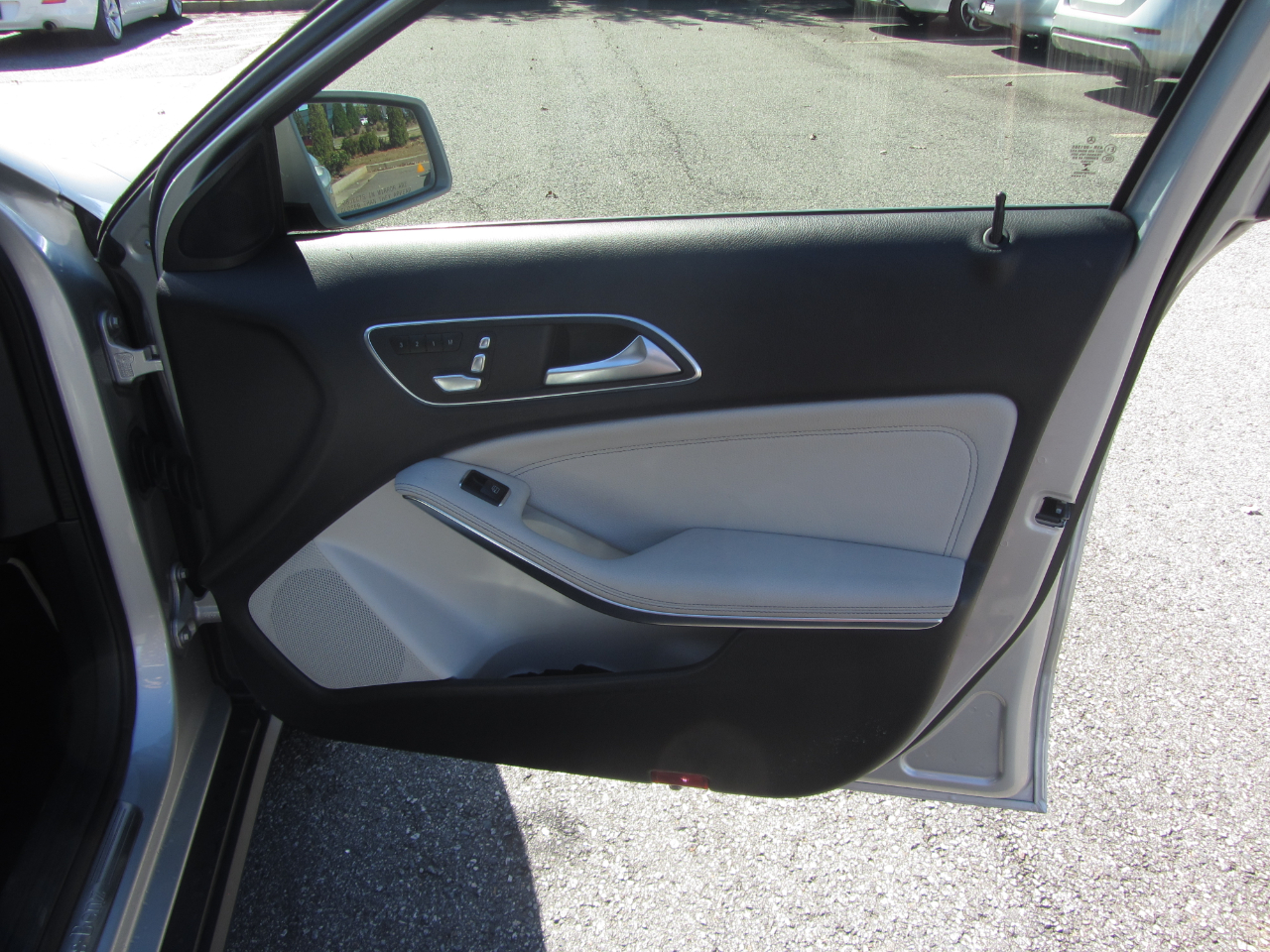 Mercedes-Benz GLA GLA 250 SUV 2018 Mercedes-Benz GLA GLA 250 SUV 2018