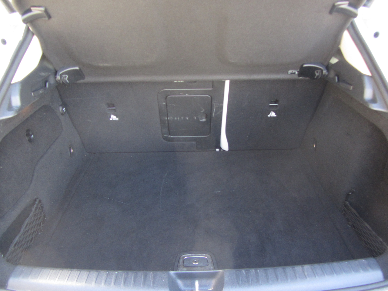 Mercedes-Benz GLA GLA 250 SUV 2018 Mercedes-Benz GLA GLA 250 SUV 2018