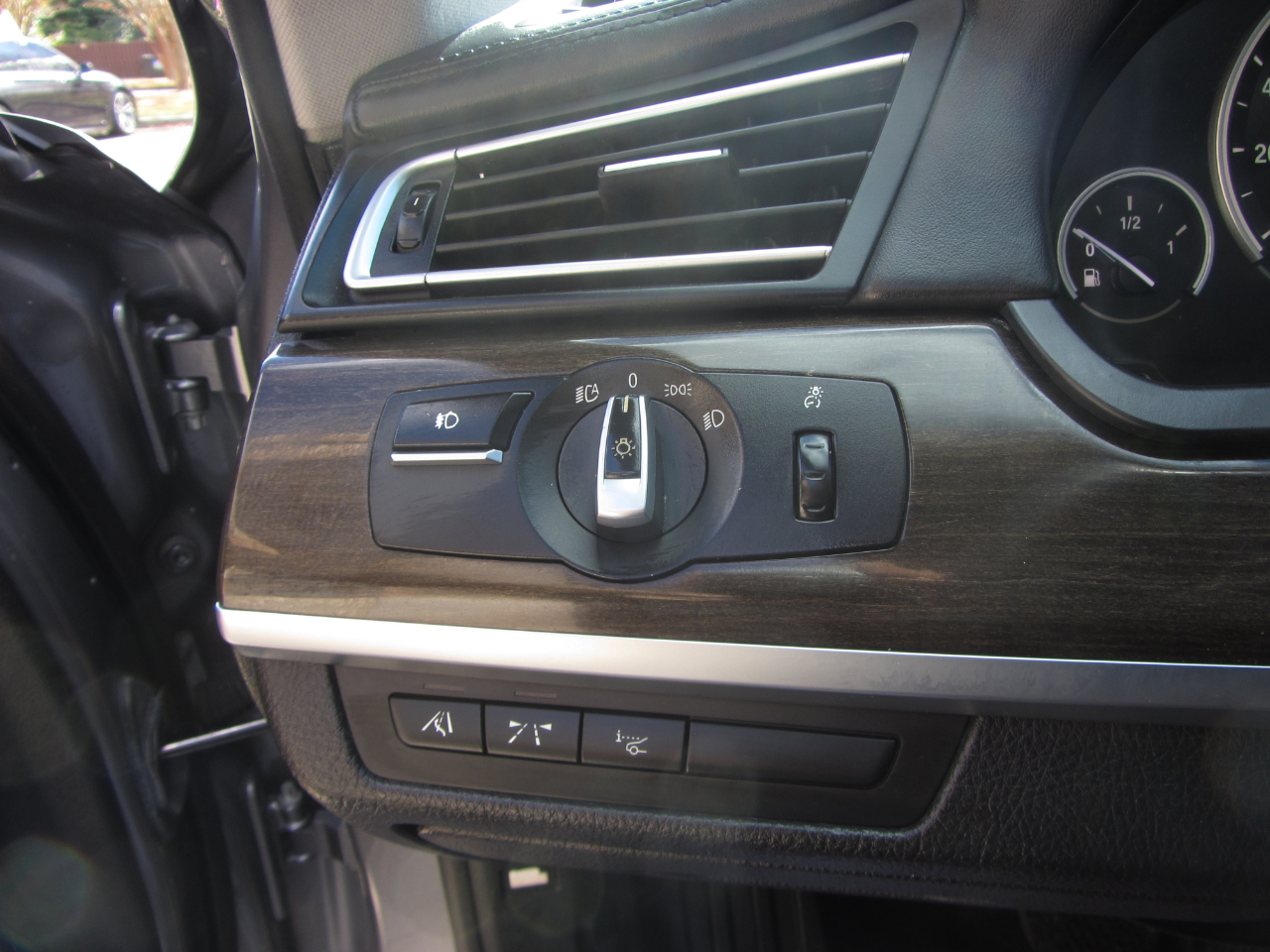 BMW 7 Series 4dr Sdn ALPINA B7 LWB RWD 2012 BMW 7 Series 4dr Sdn ALPINA B7 LWB RWD 2012