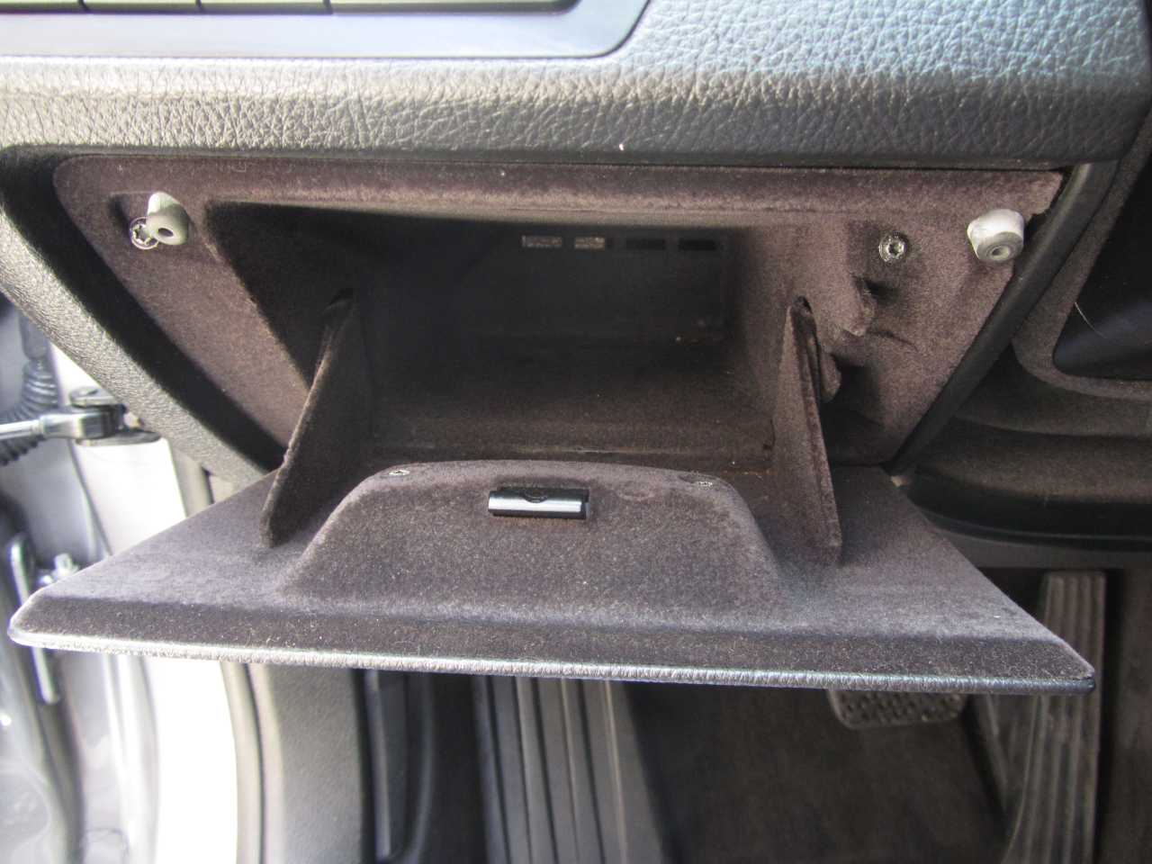 BMW 7 Series 4dr Sdn ALPINA B7 LWB RWD 2012 BMW 7 Series 4dr Sdn ALPINA B7 LWB RWD 2012