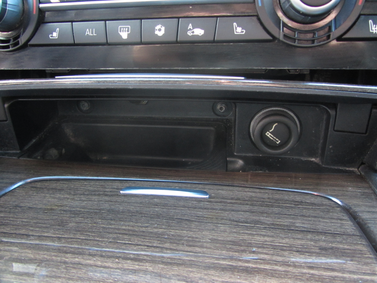 BMW 7 Series 4dr Sdn ALPINA B7 LWB RWD 2012 BMW 7 Series 4dr Sdn ALPINA B7 LWB RWD 2012