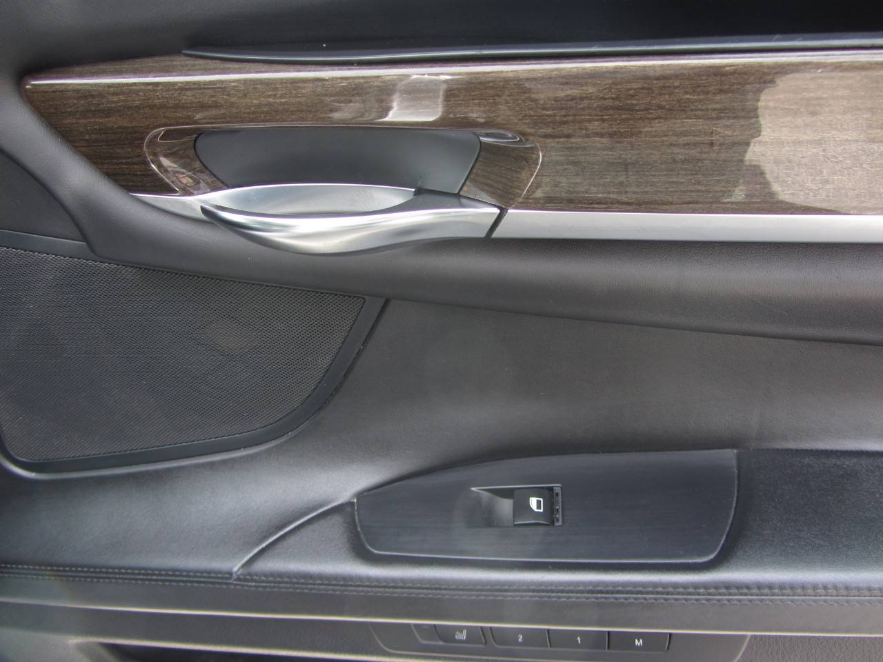 BMW 7 Series 4dr Sdn ALPINA B7 LWB RWD 2012 BMW 7 Series 4dr Sdn ALPINA B7 LWB RWD 2012