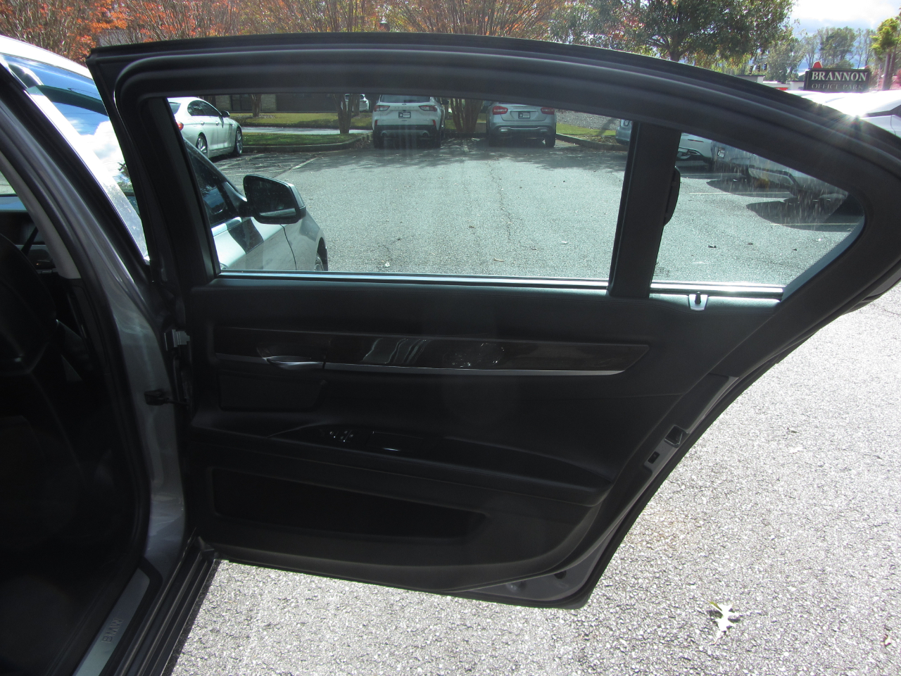 BMW 7 Series 4dr Sdn ALPINA B7 LWB RWD 2012 BMW 7 Series 4dr Sdn ALPINA B7 LWB RWD 2012