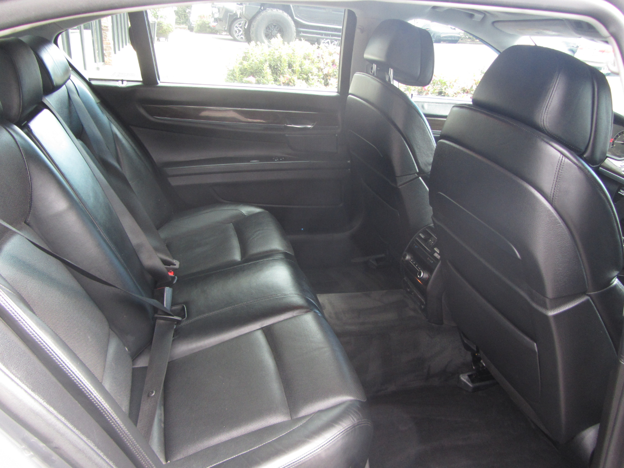 BMW 7 Series 4dr Sdn ALPINA B7 LWB RWD 2012 BMW 7 Series 4dr Sdn ALPINA B7 LWB RWD 2012