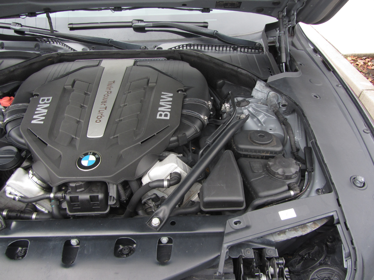 BMW 7 Series 4dr Sdn ALPINA B7 LWB RWD 2012 BMW 7 Series 4dr Sdn ALPINA B7 LWB RWD 2012