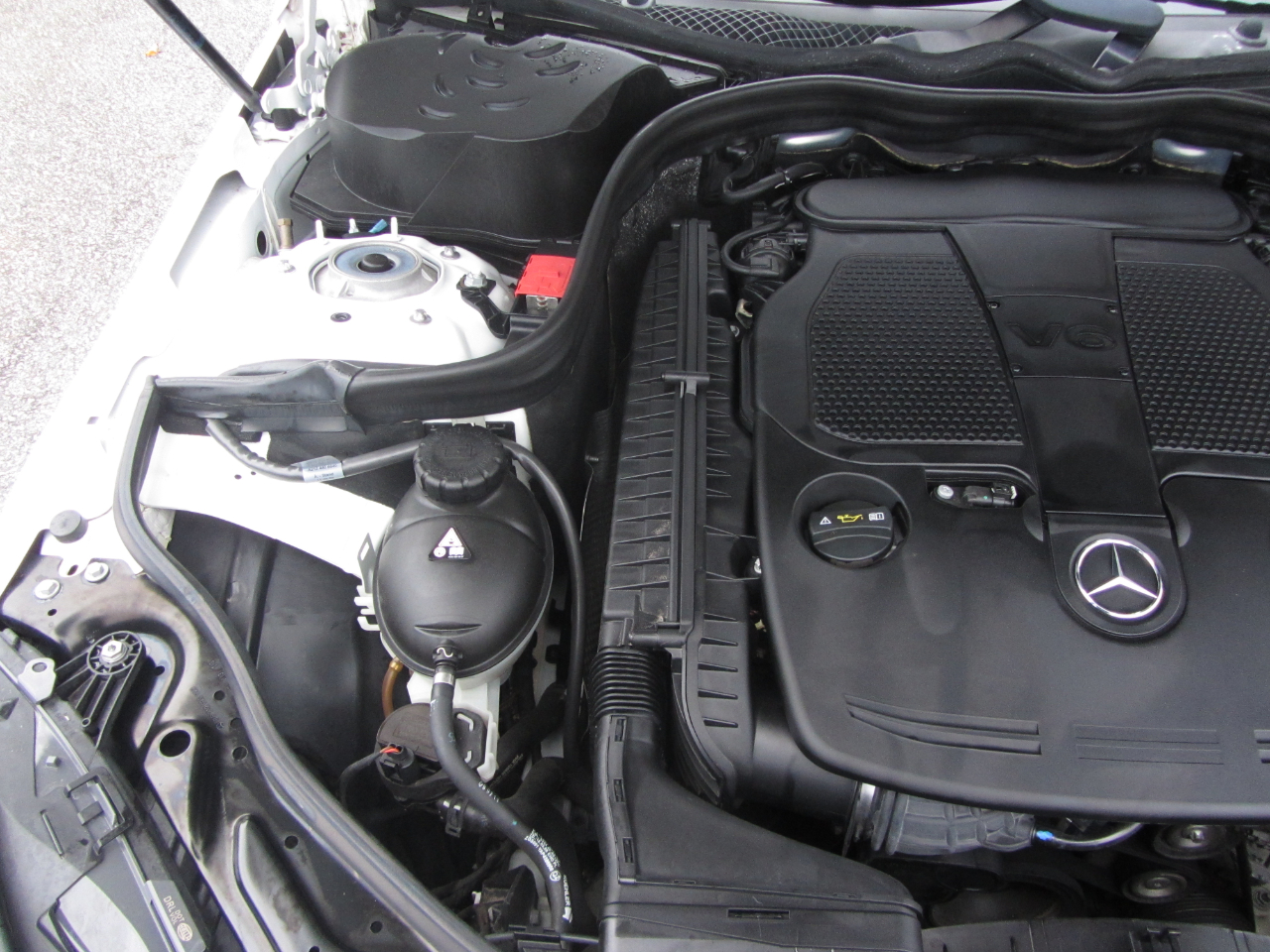 Mercedes-Benz E-Class 4dr Sdn E 350 Sport RWD 2014 Mercedes-Benz E-Class 4dr Sdn E 350 Sport RWD 2014