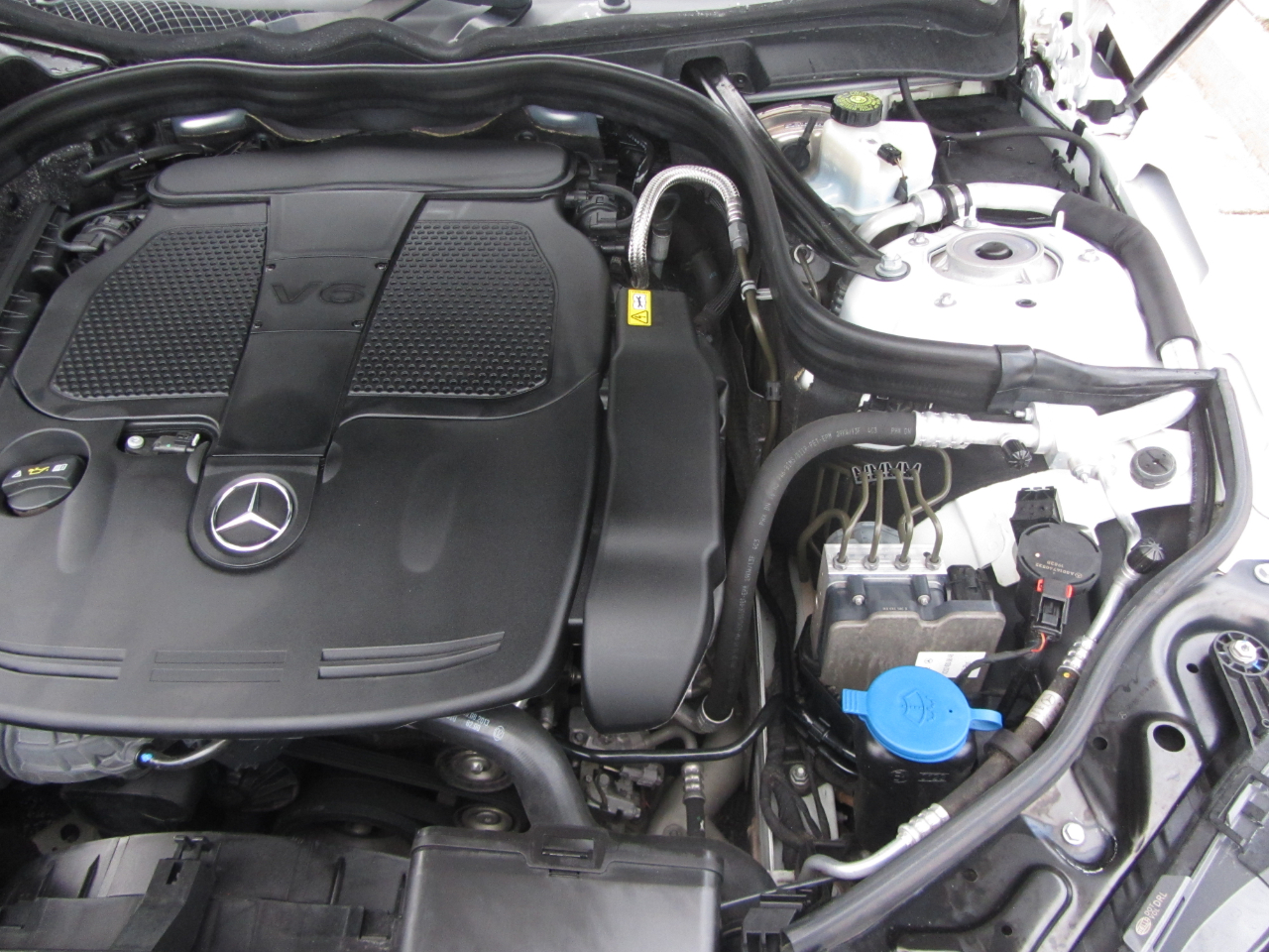 Mercedes-Benz E-Class 4dr Sdn E 350 Sport RWD 2014 Mercedes-Benz E-Class 4dr Sdn E 350 Sport RWD 2014