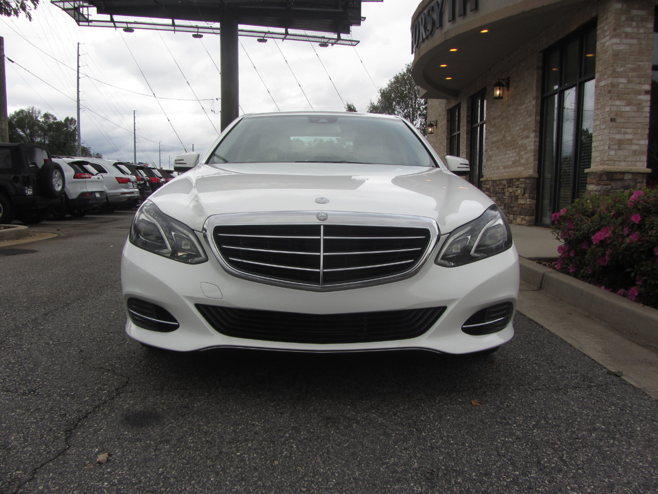 Mercedes-Benz E-Class 4dr Sdn E 350 Sport RWD 2014 Mercedes-Benz E-Class 4dr Sdn E 350 Sport RWD 2014