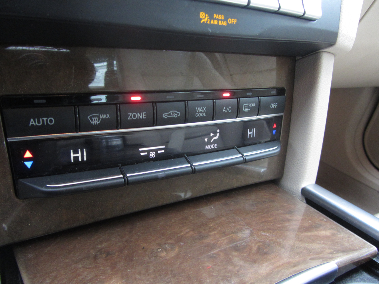 Mercedes-Benz E-Class 4dr Sdn E 350 Sport RWD 2014 Mercedes-Benz E-Class 4dr Sdn E 350 Sport RWD 2014