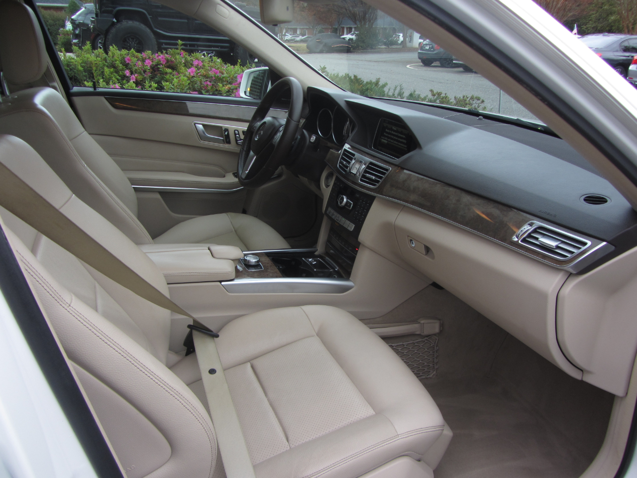 Mercedes-Benz E-Class 4dr Sdn E 350 Sport RWD 2014 Mercedes-Benz E-Class 4dr Sdn E 350 Sport RWD 2014