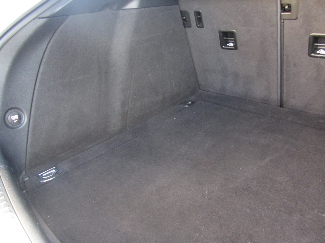 Porsche Macan AWD 4dr S 2015 Porsche Macan AWD 4dr S 2015