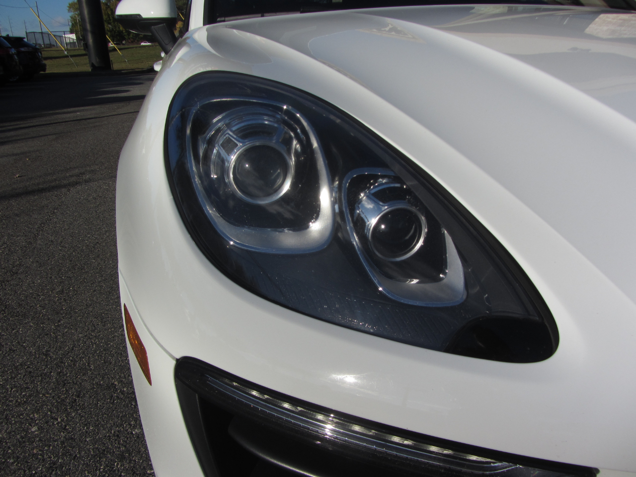 Porsche Macan AWD 4dr S 2015 Porsche Macan AWD 4dr S 2015