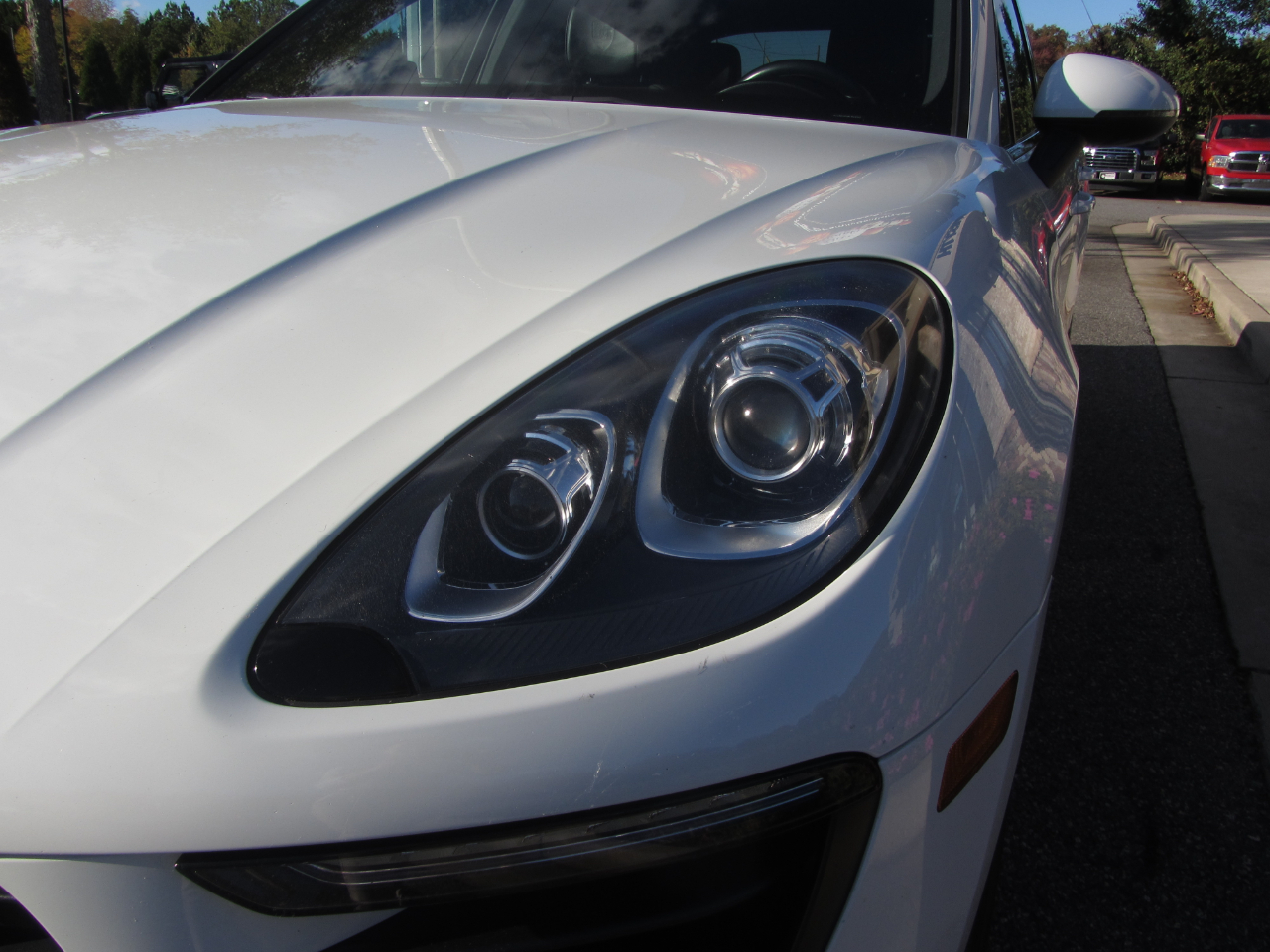 Porsche Macan AWD 4dr S 2015 Porsche Macan AWD 4dr S 2015