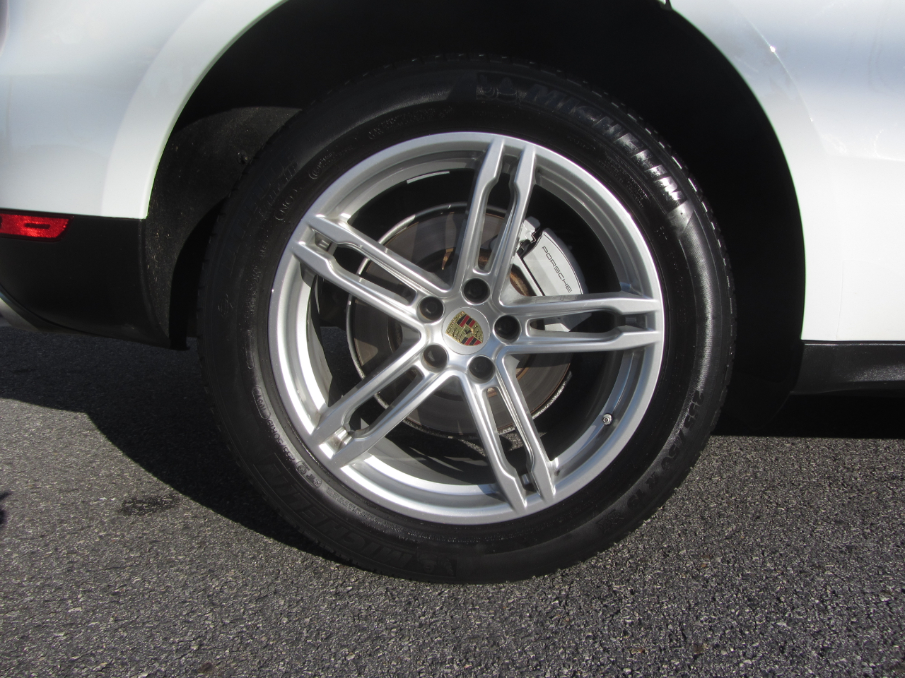 Porsche Macan AWD 4dr S 2015 Porsche Macan AWD 4dr S 2015