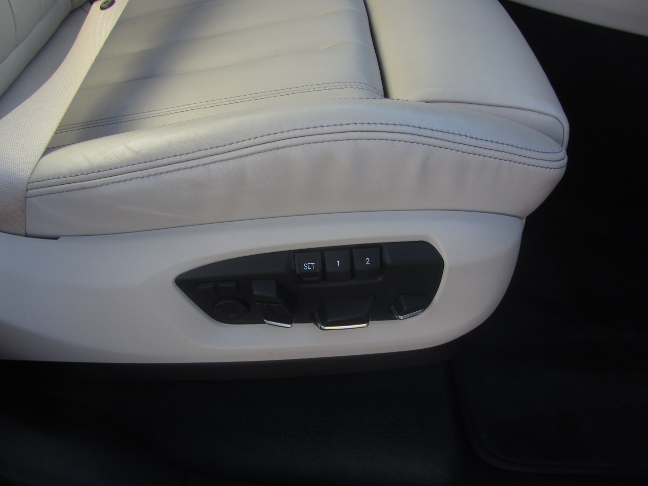 BMW X5 xDrive50i Sports Activity Vehicle 2017