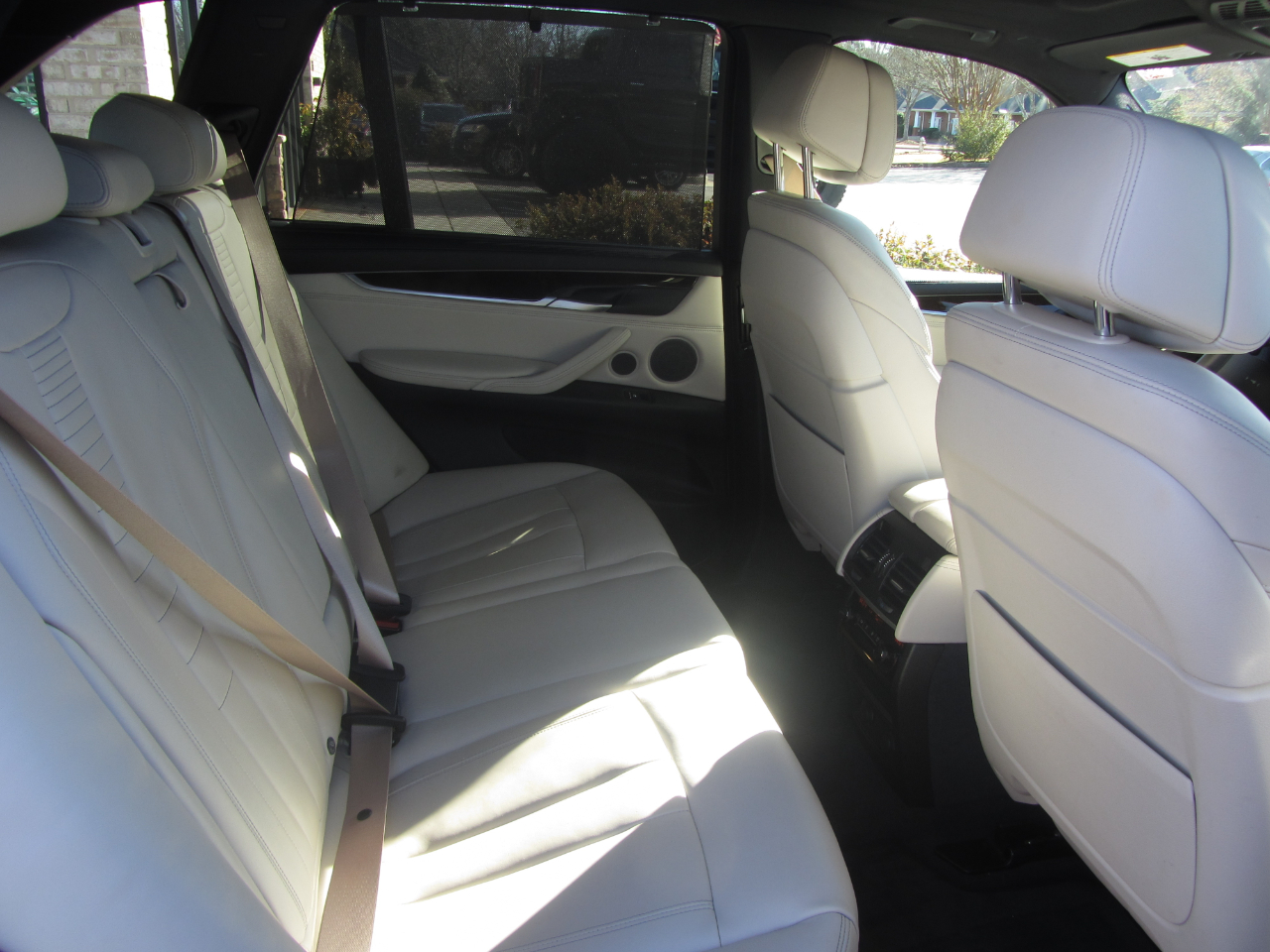 BMW X5 xDrive50i Sports Activity Vehicle 2017