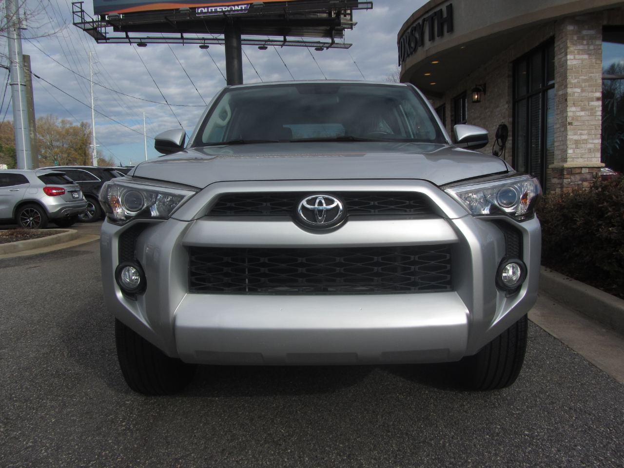 Toyota 4Runner SR5 Premium 2WD (Natl) 2018