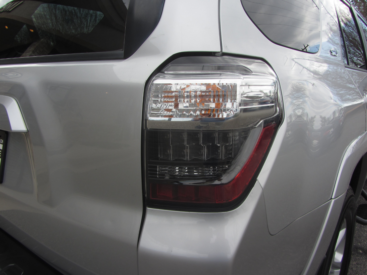 Toyota 4Runner SR5 Premium 2WD (Natl) 2018