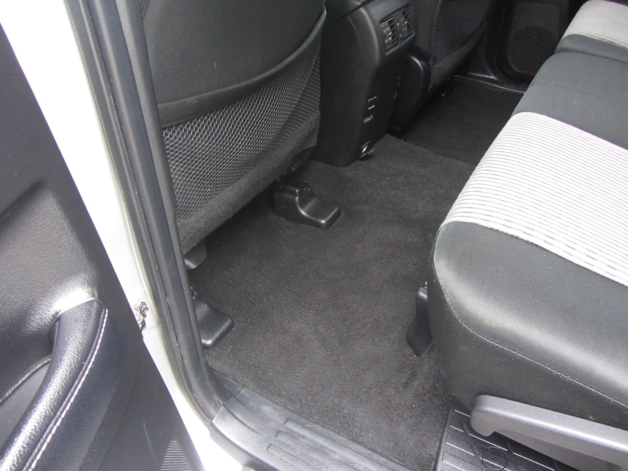 Toyota 4Runner SR5 Premium 2WD (Natl) 2018