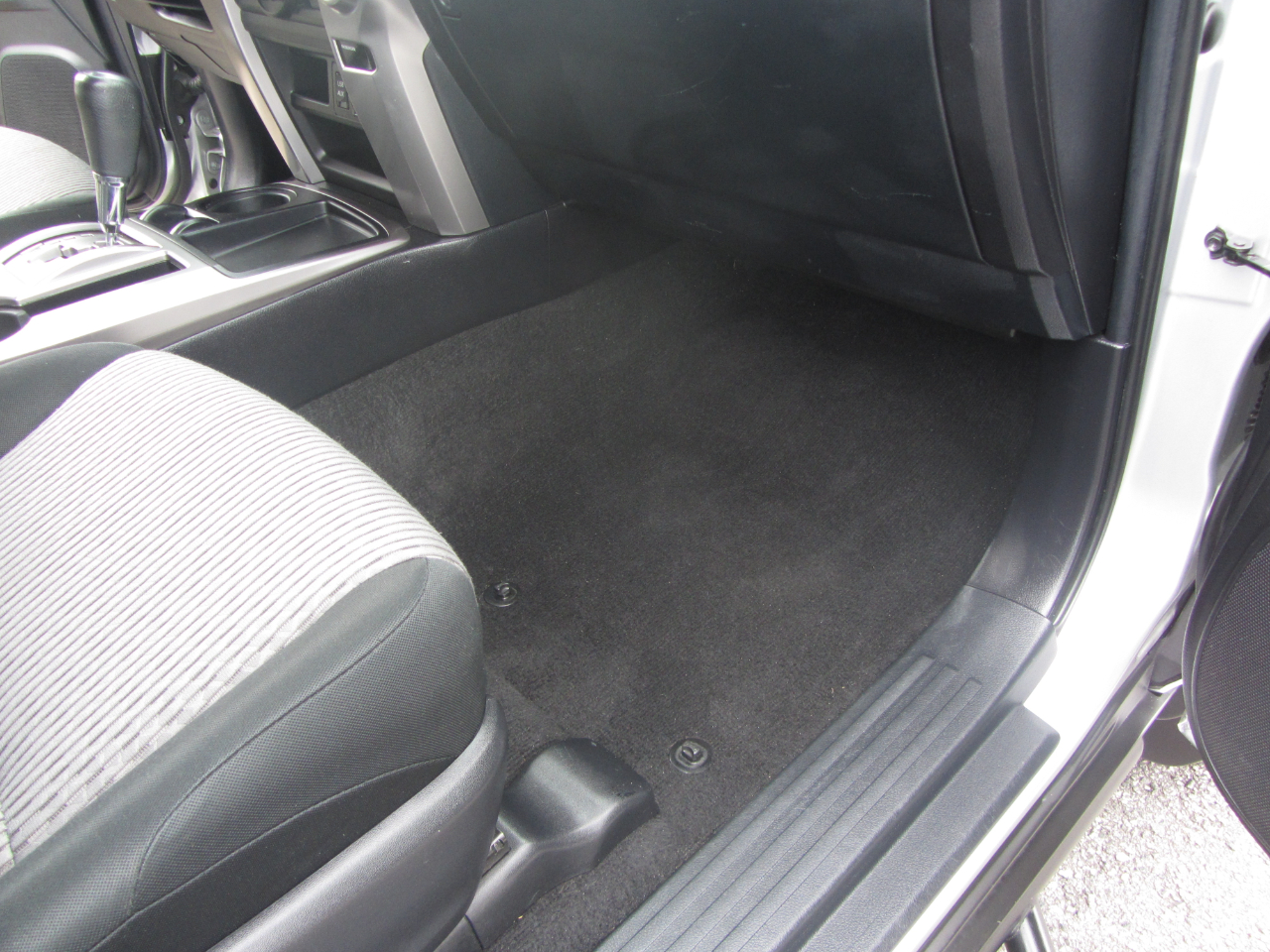 Toyota 4Runner SR5 Premium 2WD (Natl) 2018