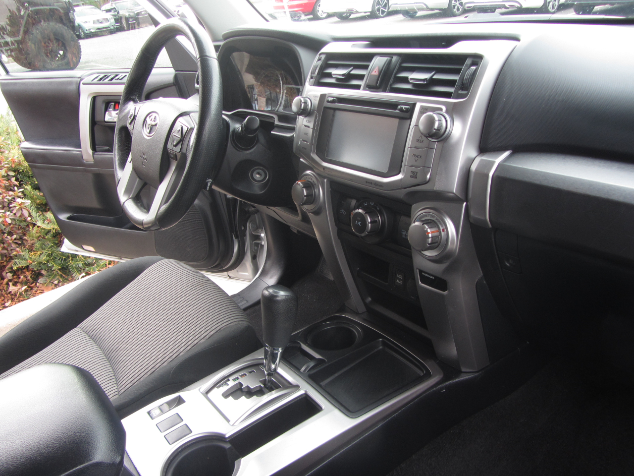 Toyota 4Runner SR5 Premium 2WD (Natl) 2018