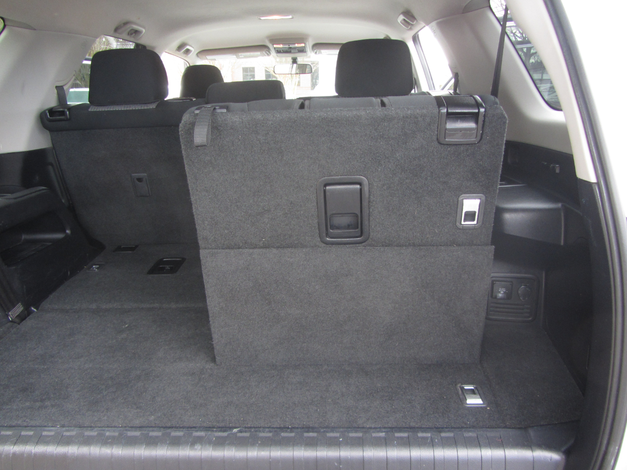 Toyota 4Runner SR5 Premium 2WD (Natl) 2018