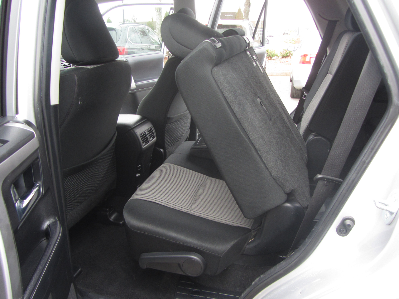 Toyota 4Runner SR5 Premium 2WD (Natl) 2018