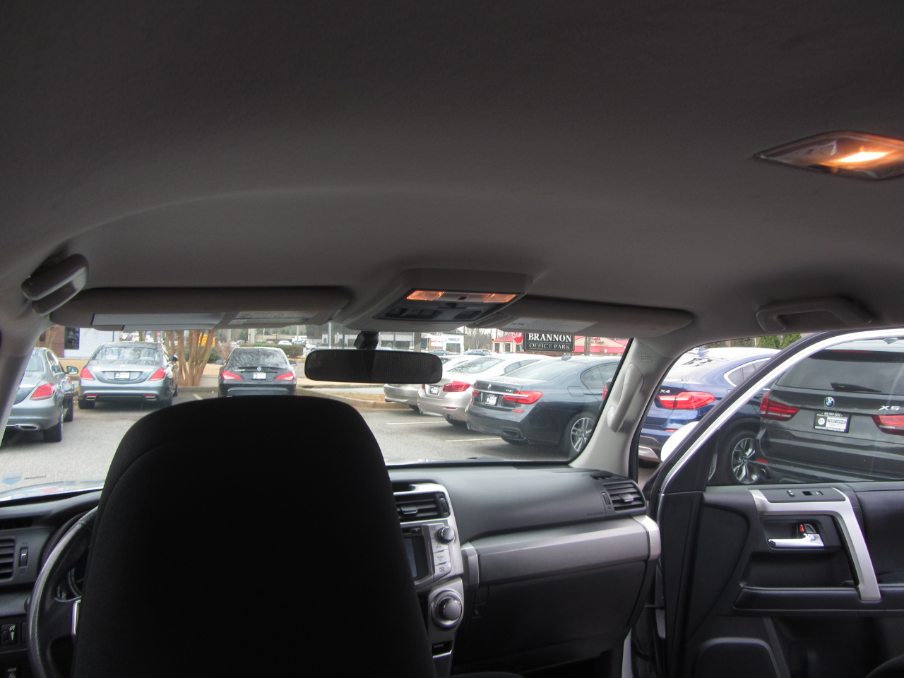 Toyota 4Runner SR5 Premium 2WD (Natl) 2018