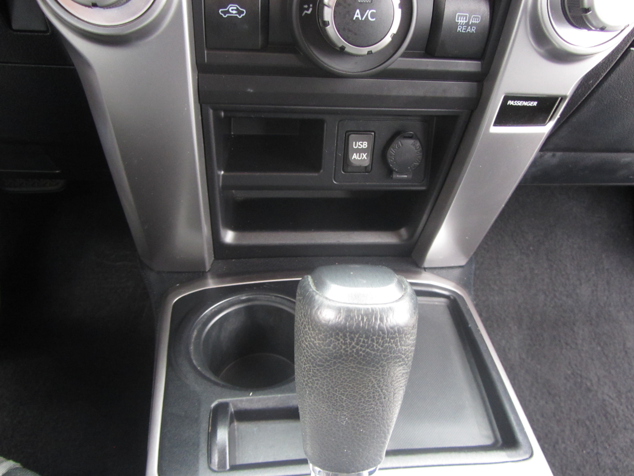 Toyota 4Runner SR5 Premium 2WD (Natl) 2018