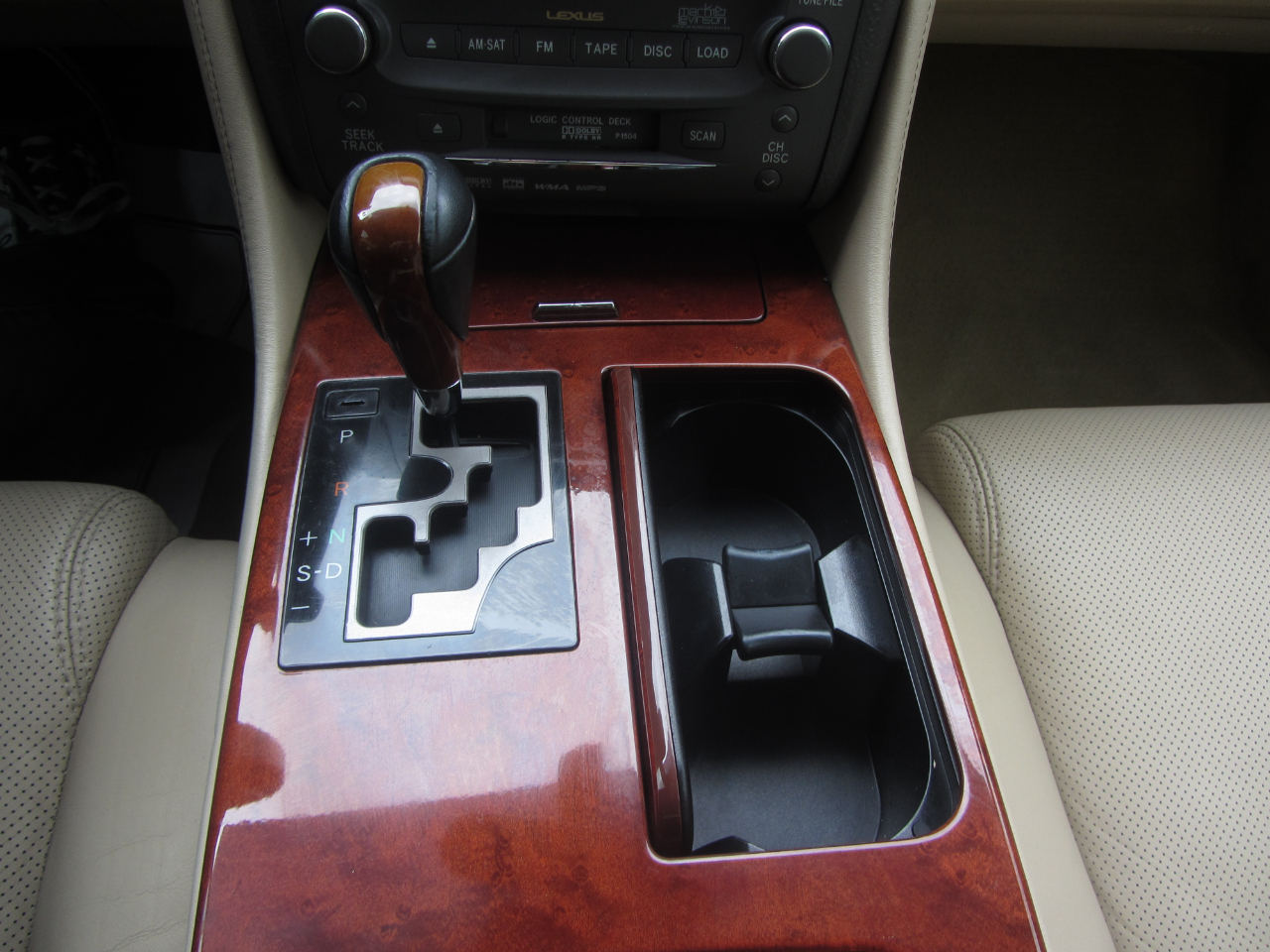 Lexus GS 350 4dr Sdn RWD 2007