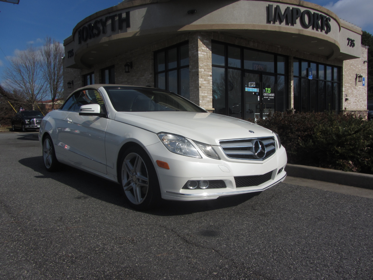 Mercedes-Benz E-Class 2dr Cabriolet E 350 RWD 2011