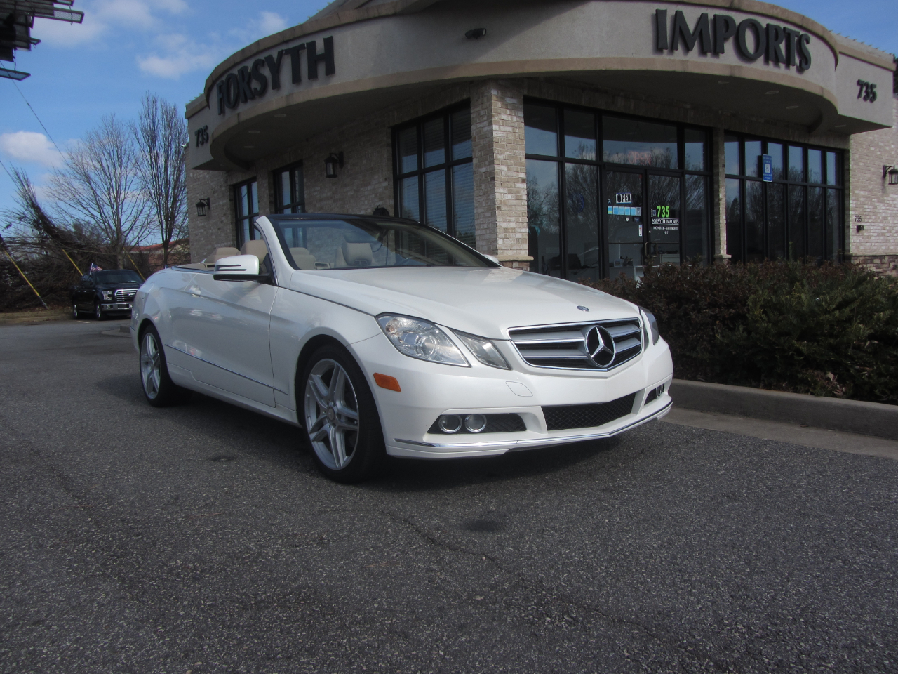 Mercedes-Benz E-Class 2dr Cabriolet E 350 RWD 2011