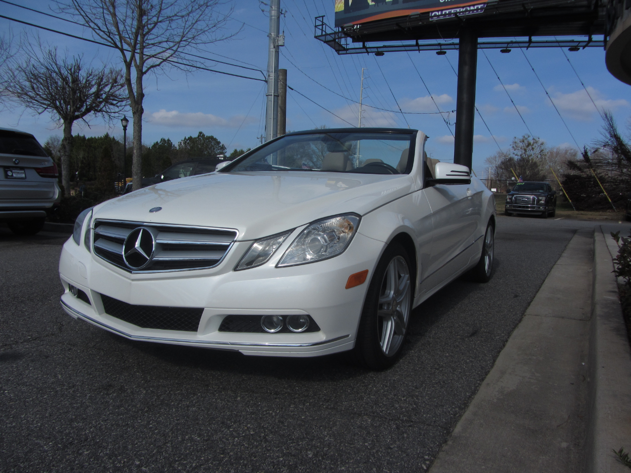 Mercedes-Benz E-Class 2dr Cabriolet E 350 RWD 2011