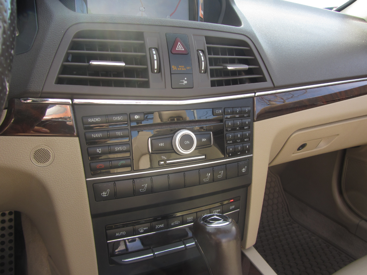 Mercedes-Benz E-Class 2dr Cabriolet E 350 RWD 2011