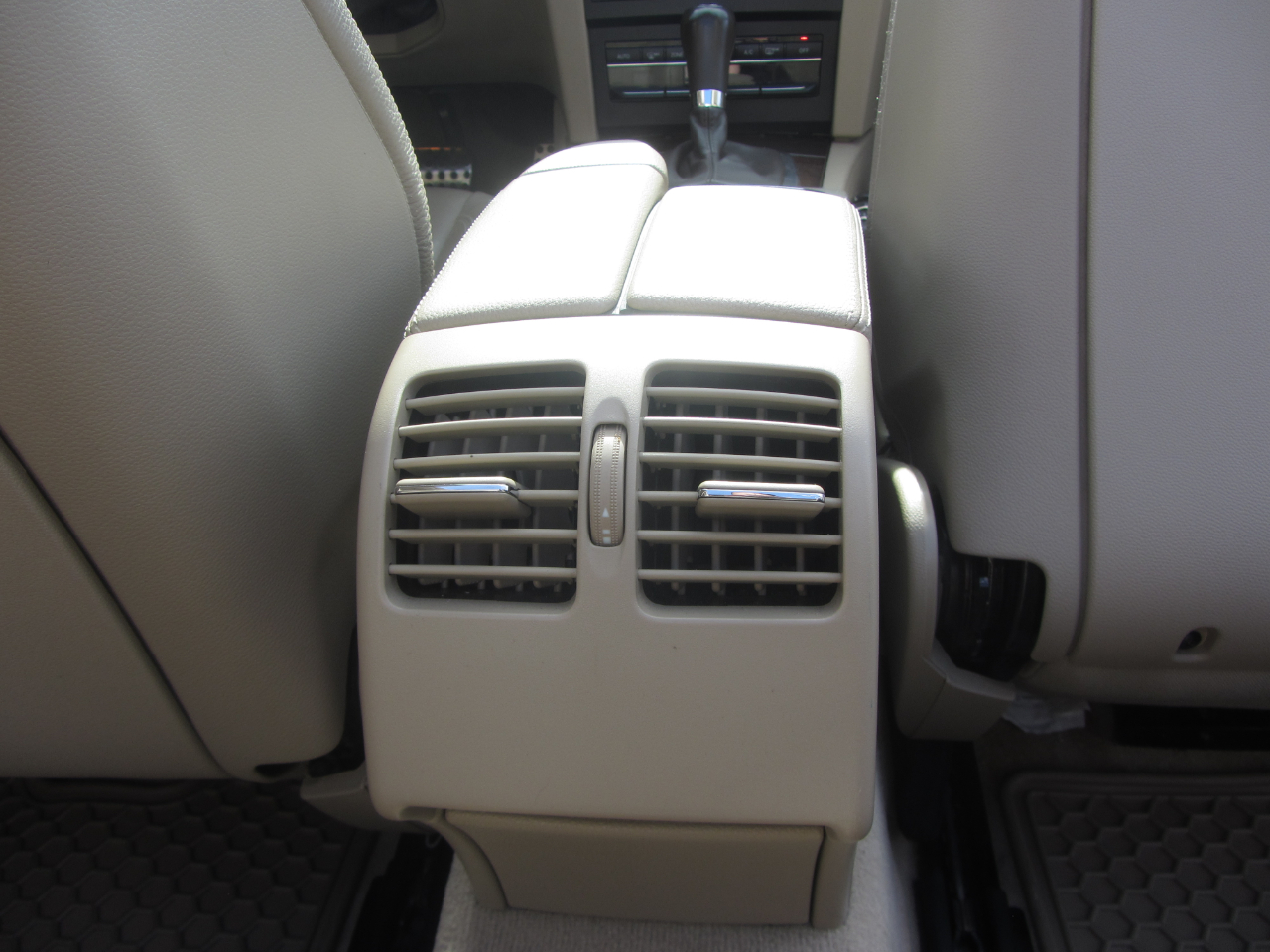 Mercedes-Benz E-Class 2dr Cabriolet E 350 RWD 2011