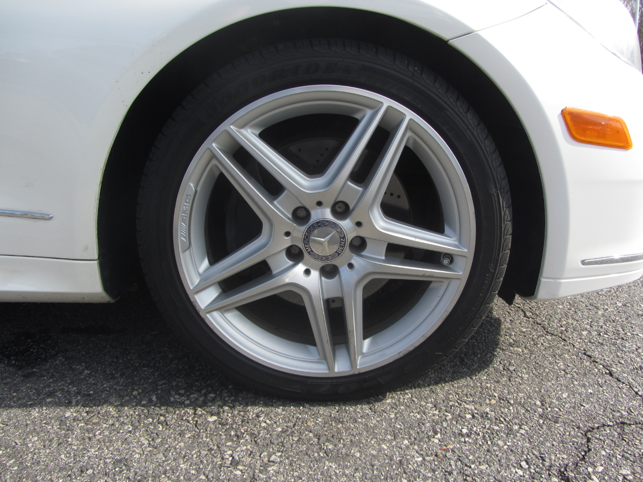 Mercedes-Benz E-Class 2dr Cabriolet E 350 RWD 2011