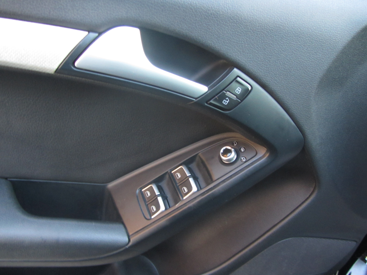 Audi A5 2dr Cabriolet Auto Premium 2016