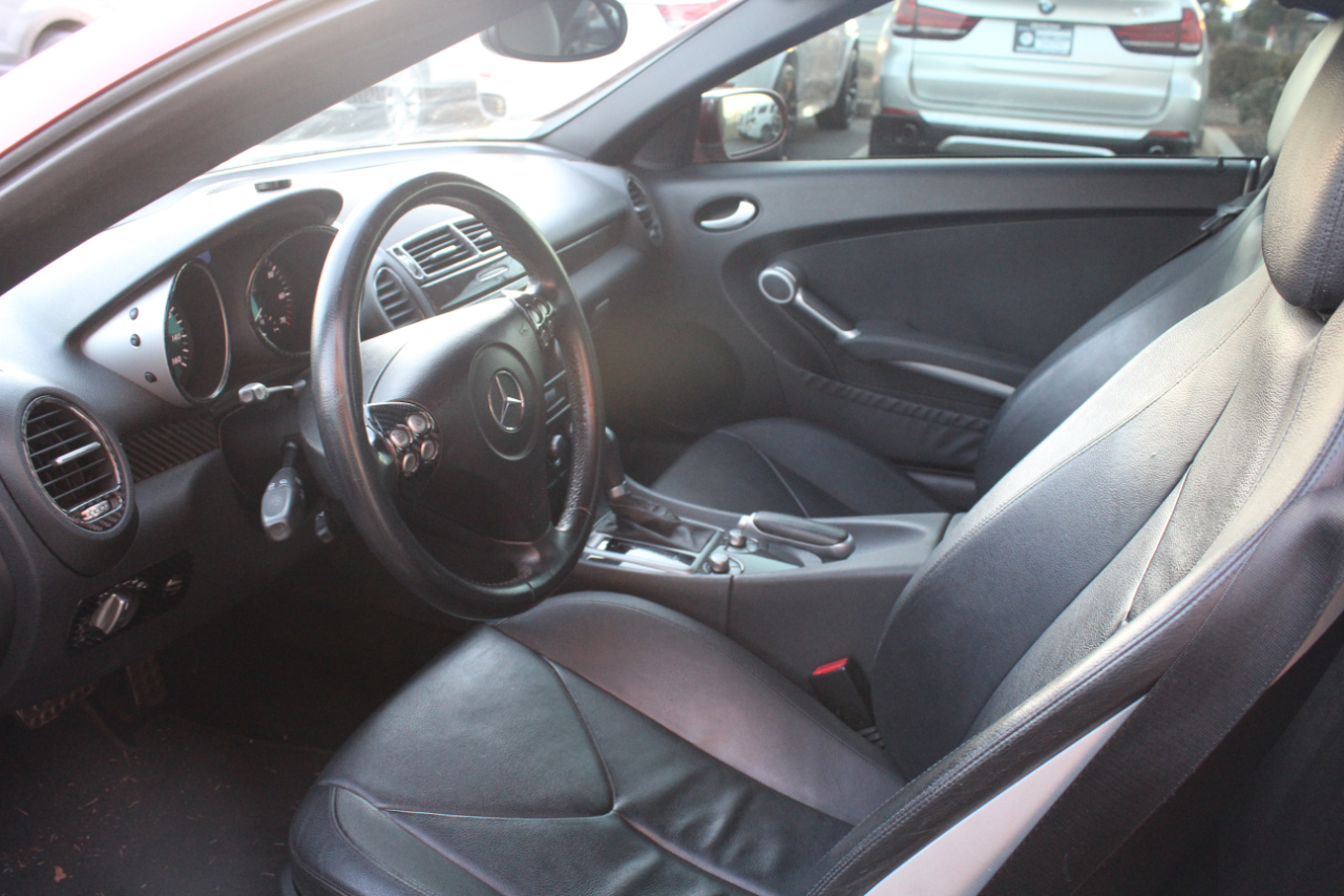 Mercedes-Benz SLK-Class Roadster 3.0L 2006