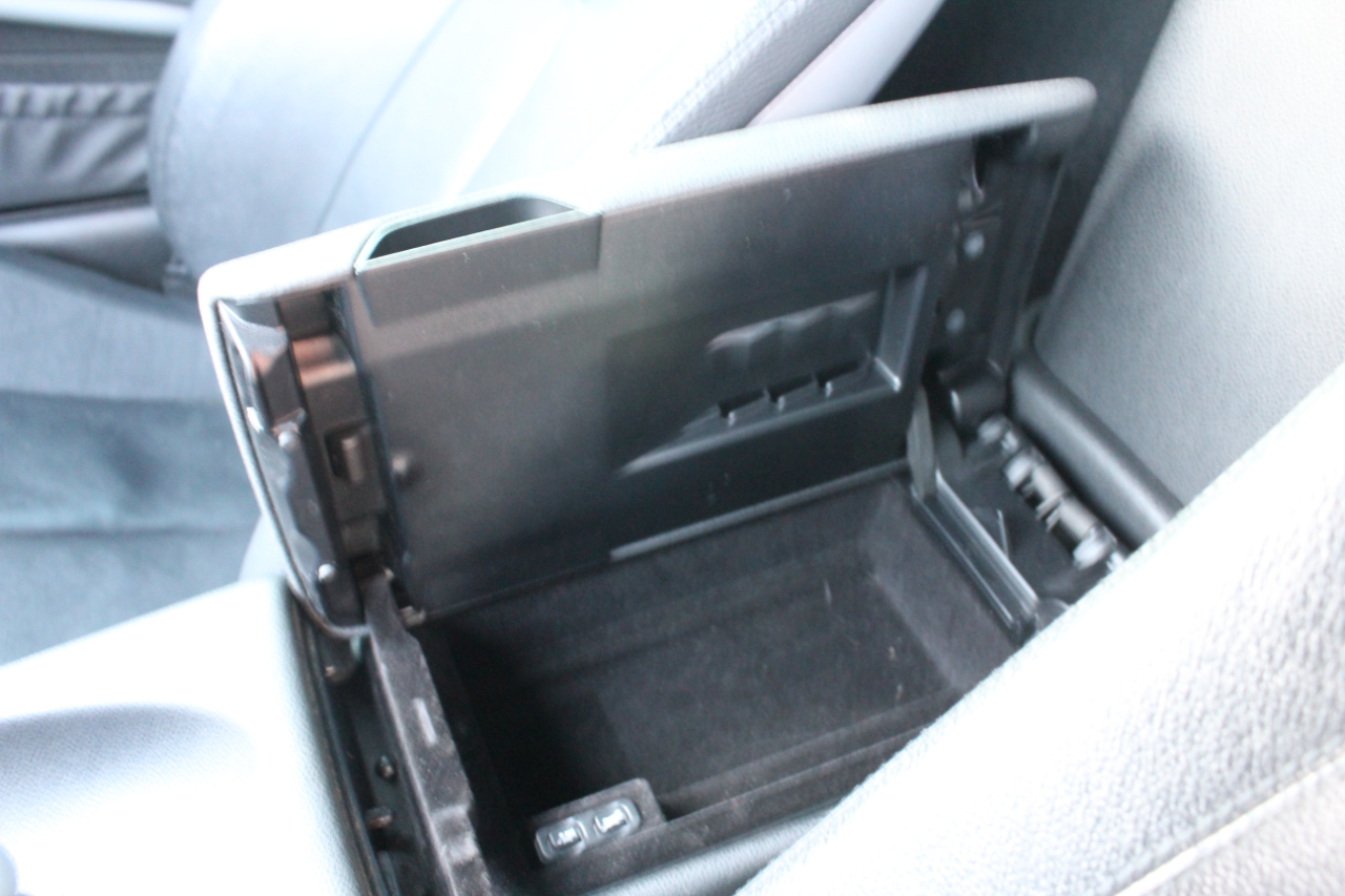 Mercedes-Benz SLK-Class Roadster 3.0L 2006