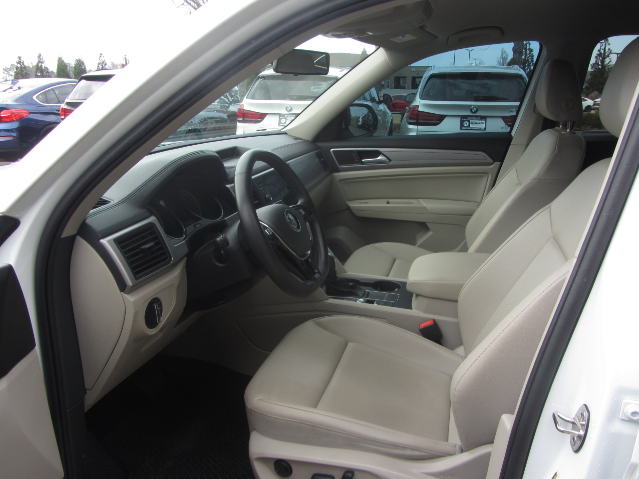 Volkswagen Atlas 2.0T SE FWD 2020