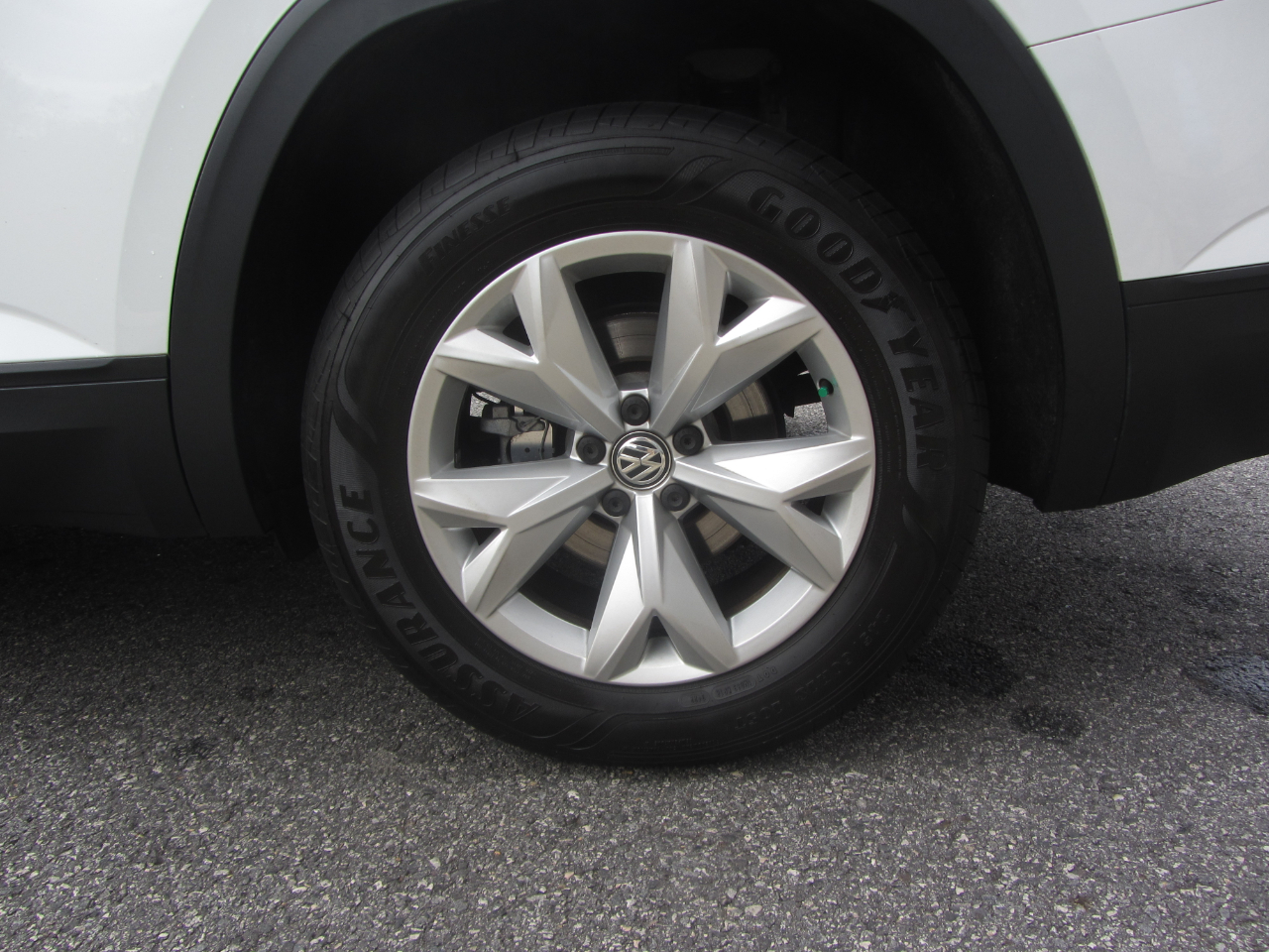 Volkswagen Atlas 2.0T SE FWD 2020