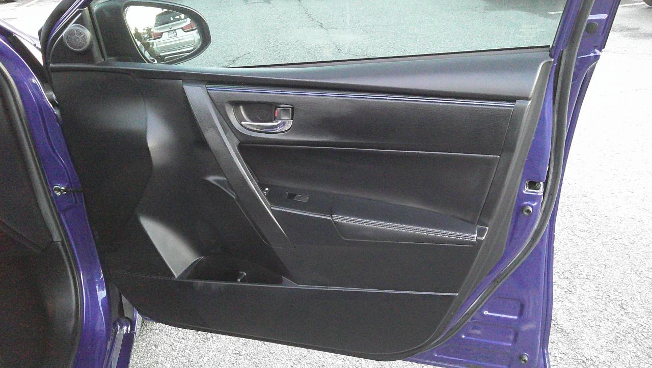 Toyota Corolla 50th Anniversary Special Edition CVT (Natl) 2017