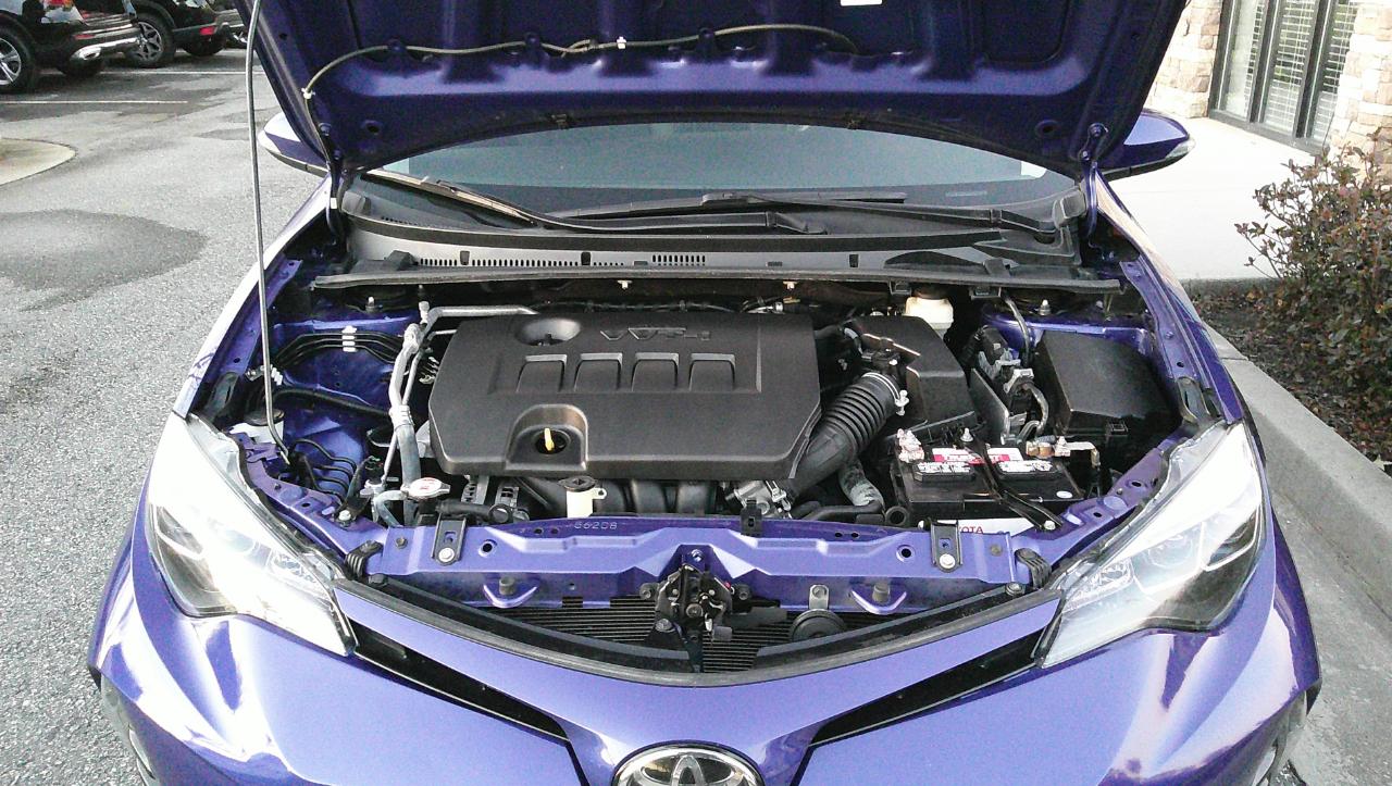 Toyota Corolla 50th Anniversary Special Edition CVT (Natl) 2017